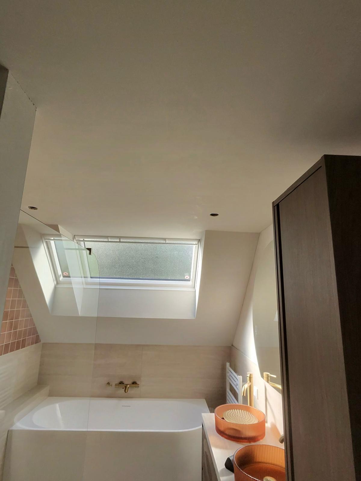 Badkamer stucwerk